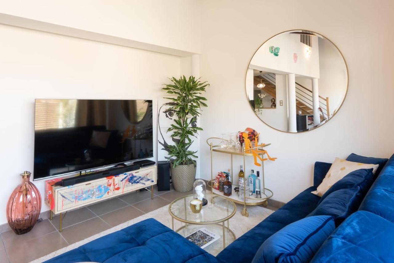 L'Avant Scene Meuble 5 Etoiles Parking Gratuit Jacuzzi อาวีญง ภายนอก รูปภาพ