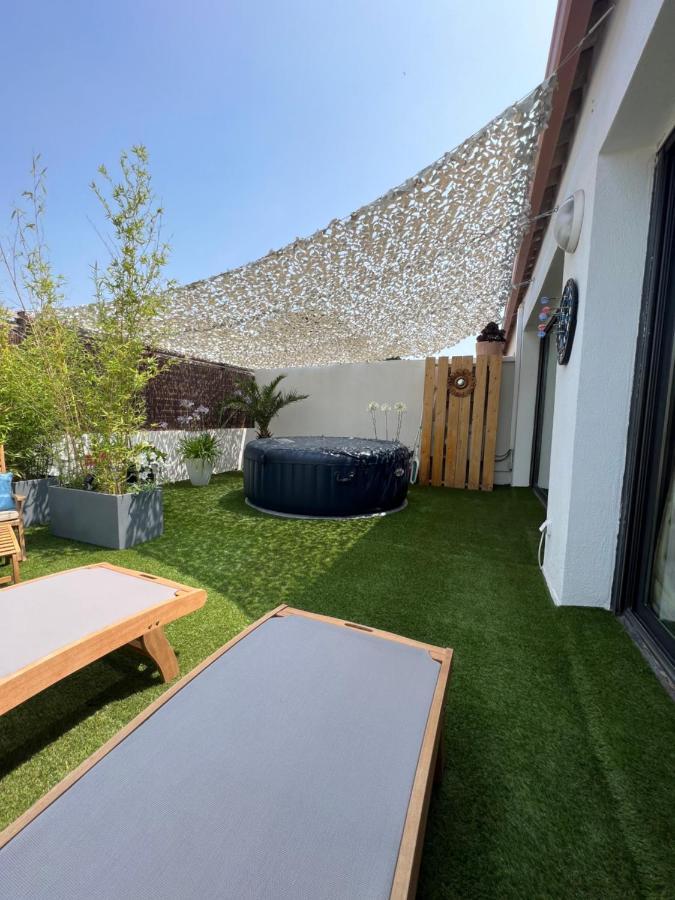 L'Avant Scene Meuble 5 Etoiles Parking Gratuit Jacuzzi อาวีญง ภายนอก รูปภาพ